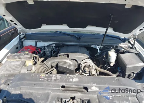 2011 Chevrolet Tahoe Lt z USA, uszkodzony, nr VIN 1GNSKBE02BR319297